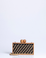 Clutch Revela Chevron